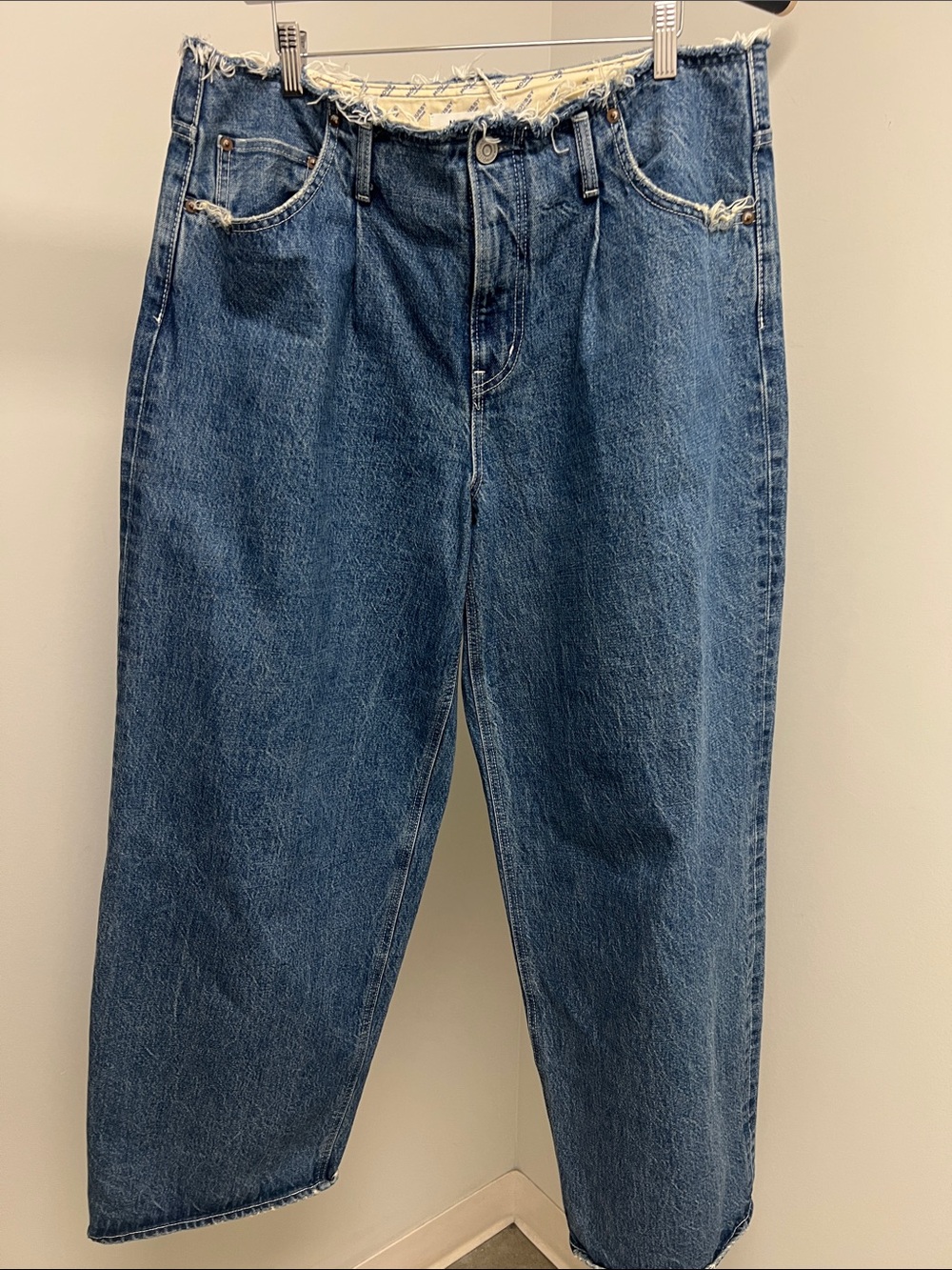 Moussy Relaxed High-Rise Medium Blue Jeans with Frayed Waistband